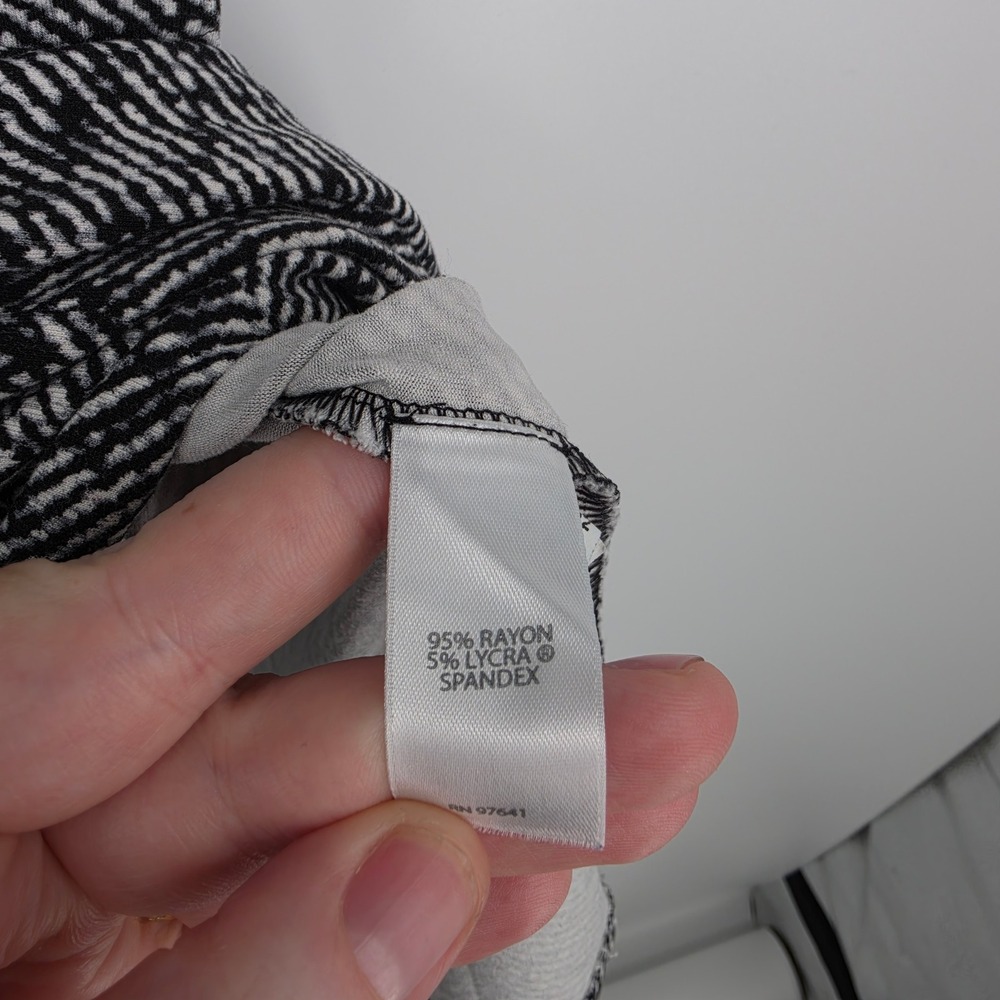 J. Jill Wearever Shift Dress Small Petite Black White Herringbone Career Pockets - Picture 6 of 10